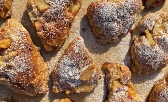 Английские Сконы булочки с грушей и нектарином рецепт