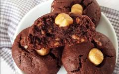 Шоколадное печенье с лесным орехом