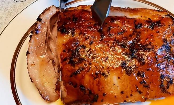 Свинина запеченная в духовке куском — пошаговый рецепт с фото