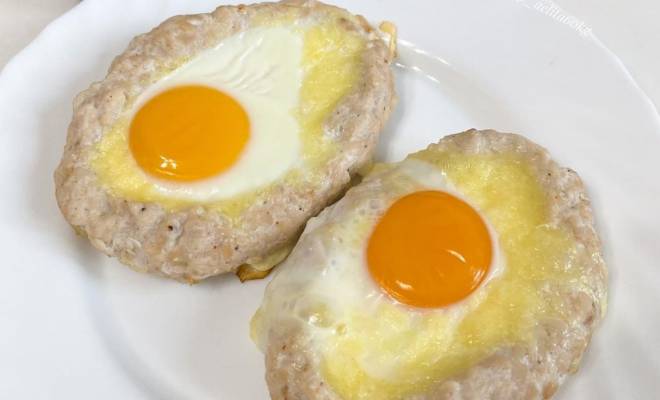 Сочные котлеты из индейки гнезда с сыром и яйцом в духовке рецепт
