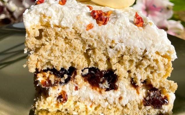 Торт Чернослив Кокос с творожным кремом рецепт
