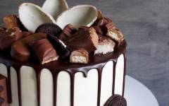Как сделать шоколадные подтеки на торте на сливках