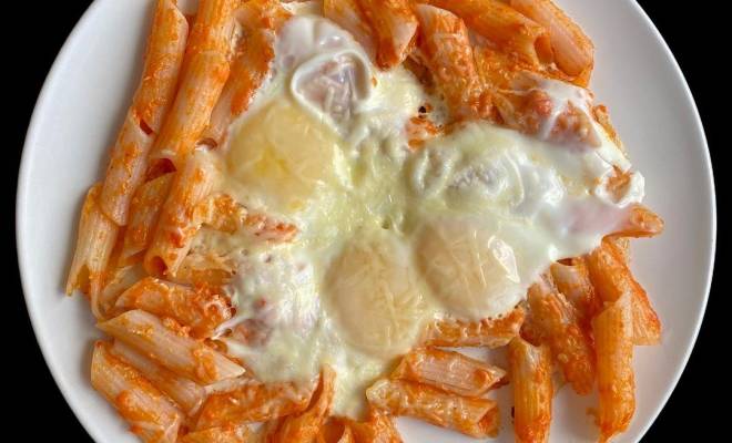 Паста в сливочно томатном соусе с яйцами рецепт