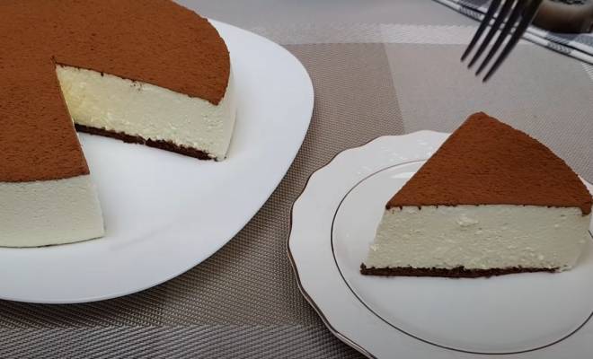 Вкуснейший торт без выпечки: 2 минуты и корж готов – легко и просто, сделает каждая