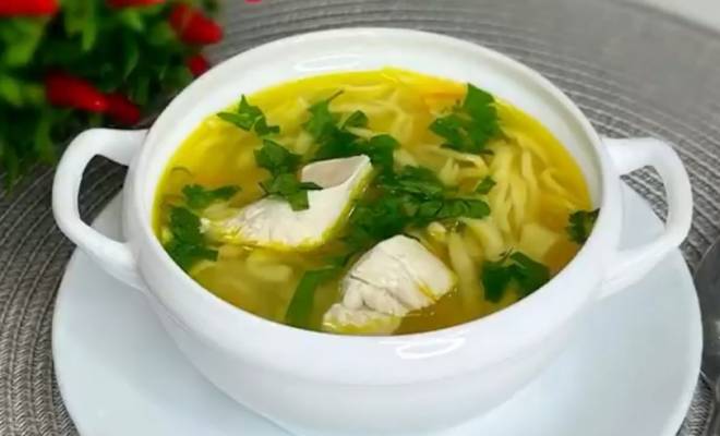 Куриный суп с домашней лапшой своими руками рецепт