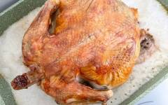 Хрустящая курица целиком на соли 1 кг в духовке