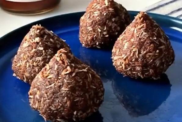 Шоколадные ПП кокосанки без выпечки рецепт