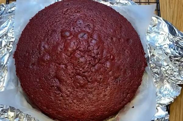 Бисквит «Красный бархат» — рецепт с фото пошагово