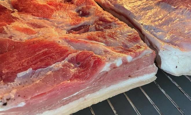 Как приготовить Домашний бекон из свинины в духовке просто рецепт пошаговый