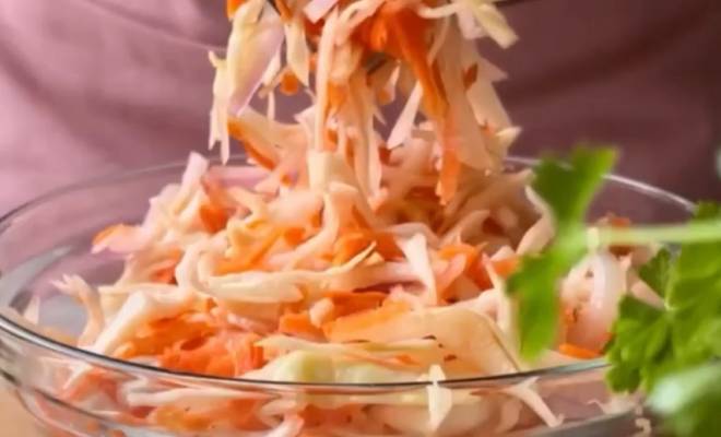 Витаминный салат с морковкой и капустой Коул Соул рецепт