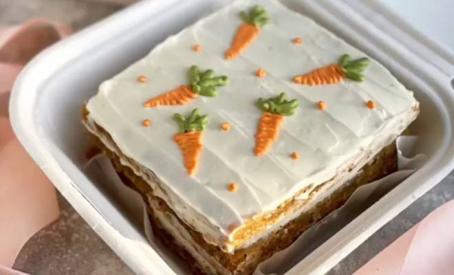 Морковный торт бенто с орехами и кремом рецепт