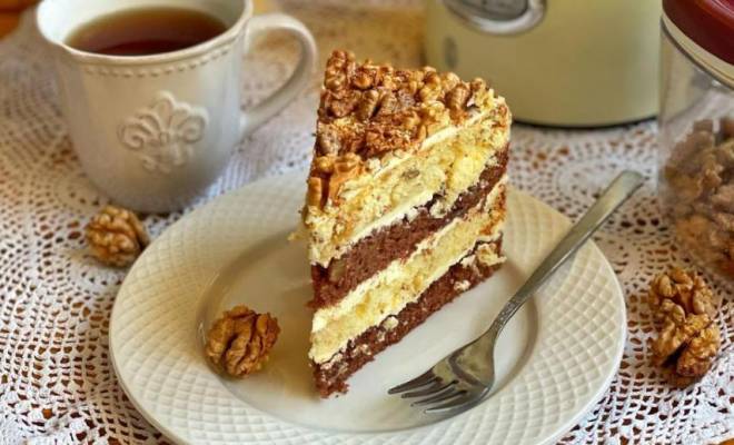 Ореховый торт со сгущенкой с белым и коричневым бисквитом рецепт