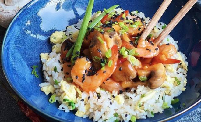 Рис с овощами и креветками по-азиатски рецепт