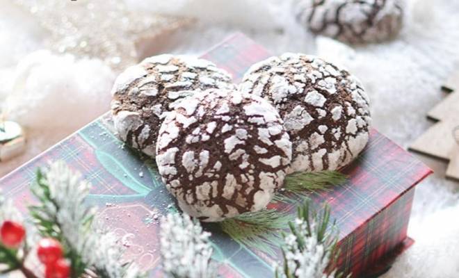 Шоколадное мраморное печенье с трещинками рецепт