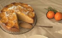 Бисквитный пирог с мандаринами