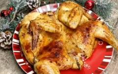 Курица в духовке с горчицей и чесноком на праздничный стол