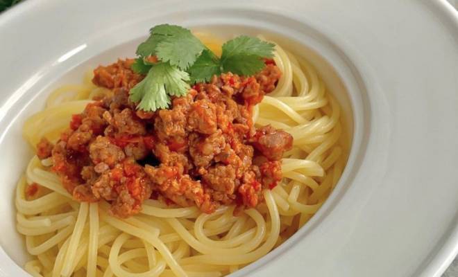 Спагетти с фаршем на сковороде рецепт
