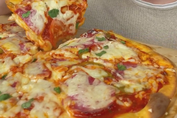 Домашняя пицца за 15 минут в духовке рецепт