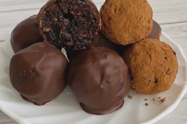 Домашние конфеты шоколадные с черносливом и орехами рецепт