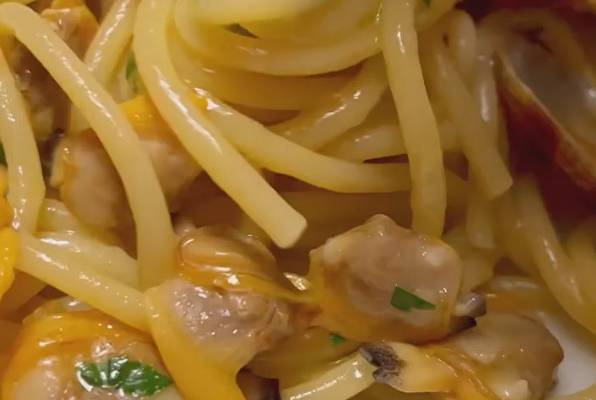 Спагетти с моллюсками вонголе рецепт