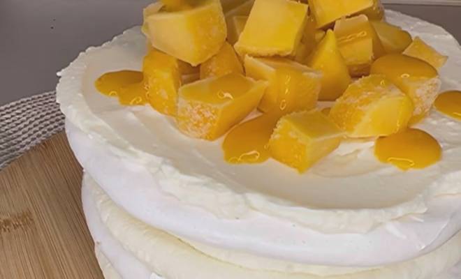Меренговый торт с манговый курдом и кокосовым кремом рецепт