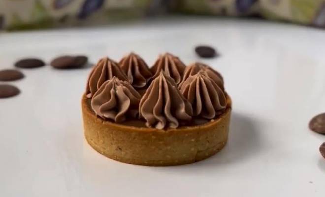 Тарт пирожное “Шоколад Фундук” с миндальным сабле рецепт