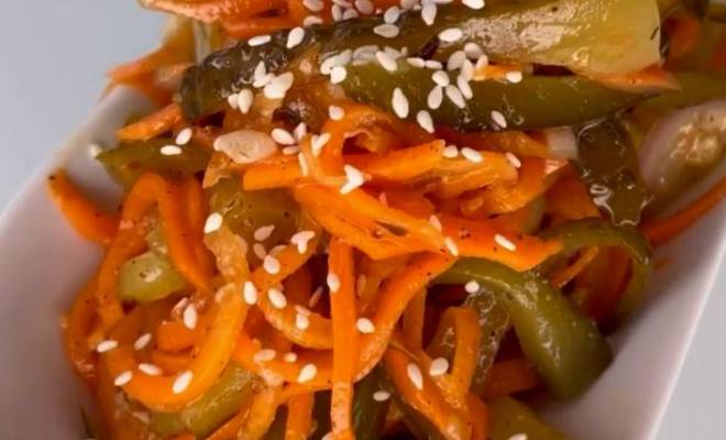 Салат из морковки, огурцов, лука и чеснока рецепт