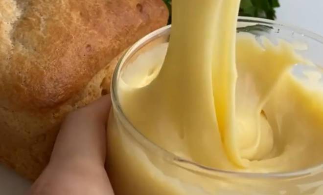 Домашний плавленый сыр из творога, яйца и масла рецепт