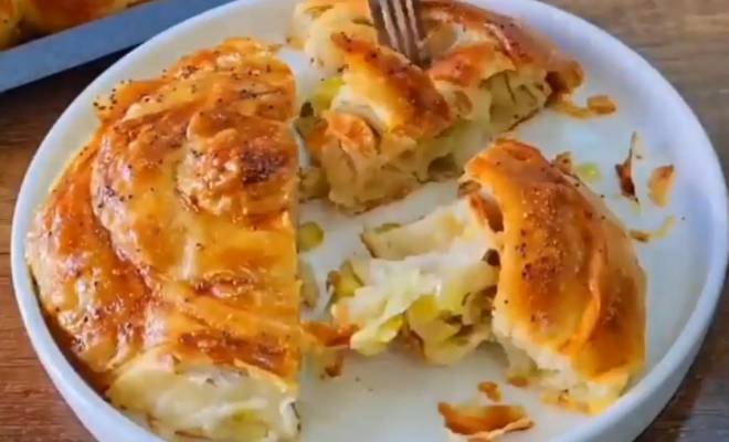 Буреки турецкие булочки с луком порей рецепт