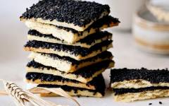 Постное печенье с чёрным кунжутом