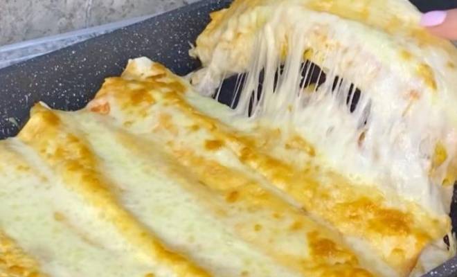 Мексиканская энчилада с фаршем, сыром и лавашем рецепт