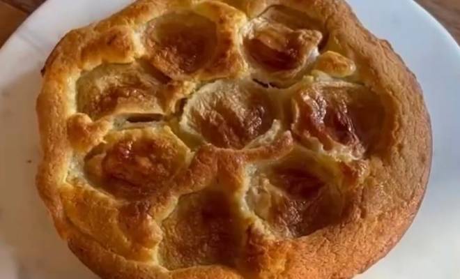 Вкусный пирог с яблоками с заливкой рецепт