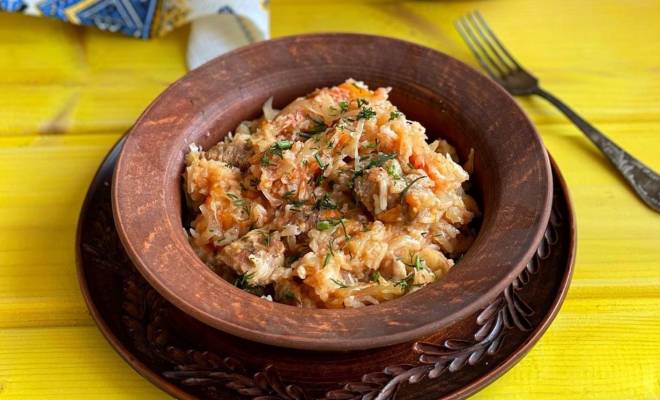 Рис с капустой, помидорами и мясом рецепт