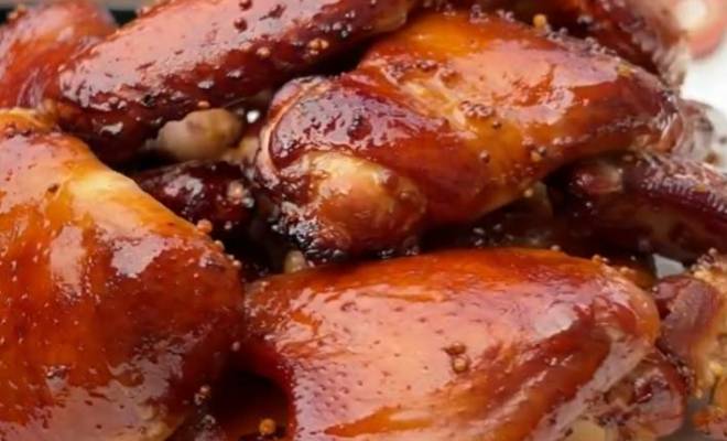 Куриные крылышки на гриле с медом и соевым соусом рецепт