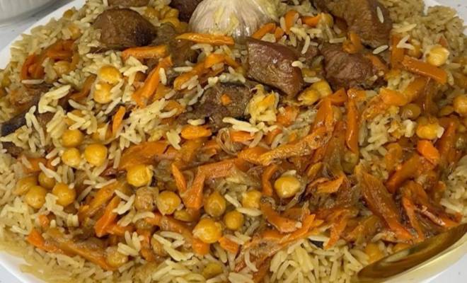 Плов с нутом и свининой в казане на костре узбекский рецепт