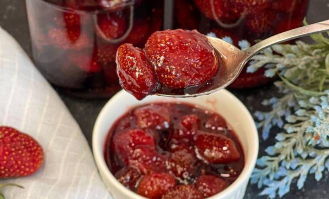 Как сварить клубничное варенье чтобы ягоды остались целыми на зиму рецепт