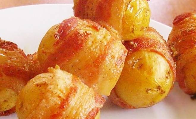 Запеченный картофель с беконом в духовке рецепт
