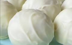 Домашние конфеты трюфели Малина Йогурт