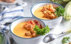 Кабачковый суп пюре классически со сливками
