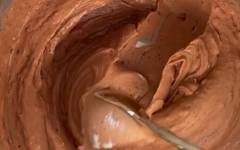 Шоколадное мороженое с бананом и какао без сахара