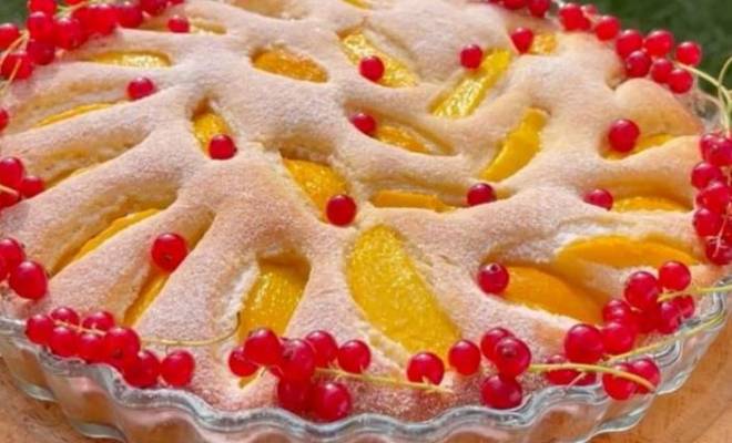 Вкусный пирог с персиками свежими рецепт