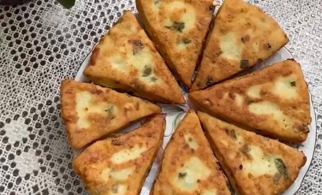 Жареные пышки с сыром и зеленью на сковороде рецепт