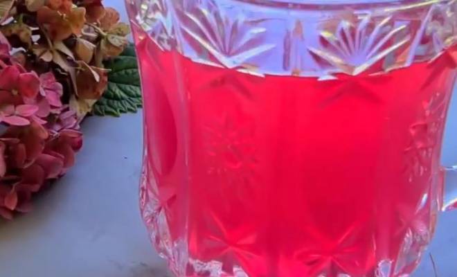 Напиток чай из фиолетового базилика и лимона рецепт