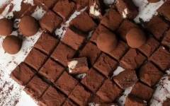 Шоколадные конфеты трюфель с какао, ромом и сливками