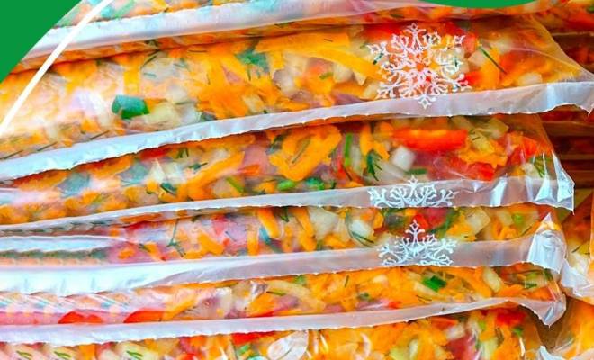 Суповой набор на зиму заморозка из помидоров, перца, морковки и лука рецепт