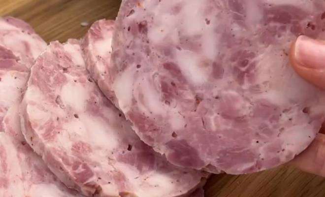 Домашняя колбаса ветчина рубленая из свинины и курицы рецепт