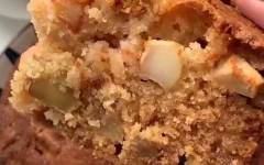 Яблочный пирог на кефире с манкой вкуснее шарлотки