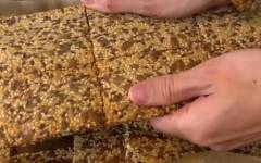 Мультизлаковые хлебцы из кукурузной муки, семечек и кунжута