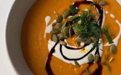 Осенний пряный суп крем с бататом (тыквой) и чечевицей