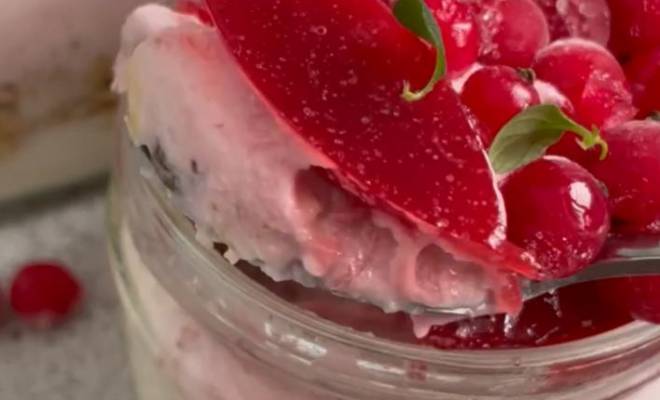 Домашний йогурт с ягодным желе рецепт